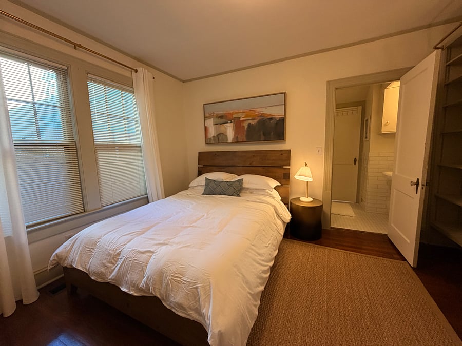 Furnished Finder property 1056040_1 photo 16