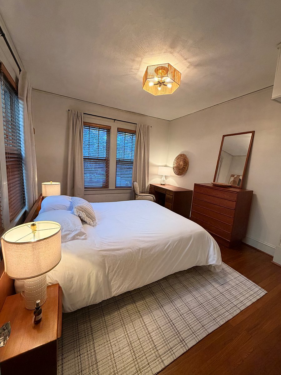 Furnished Finder property 1056040_1 photo 23