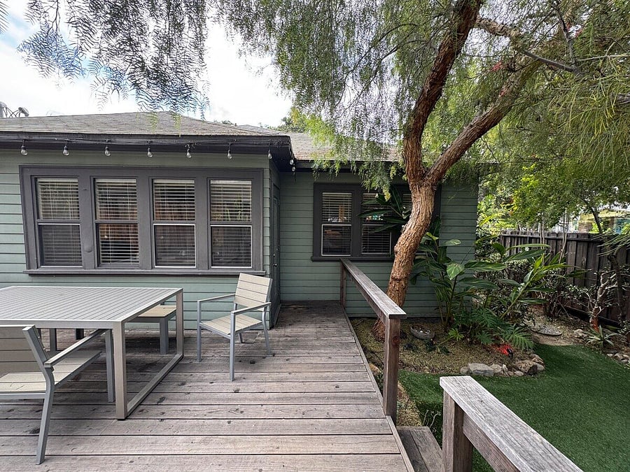 Furnished Finder property 1056048_1 photo 3