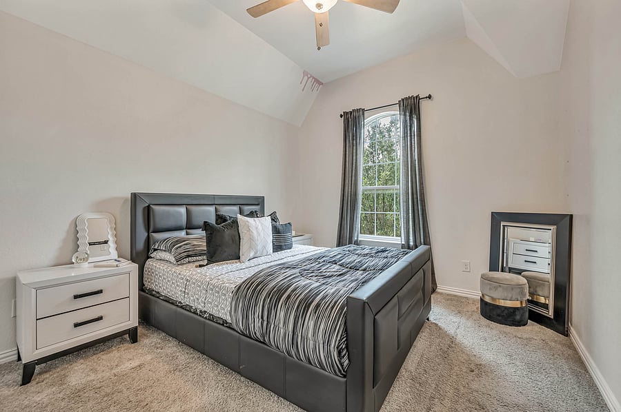 Furnished Finder property 1056049_1 photo 8