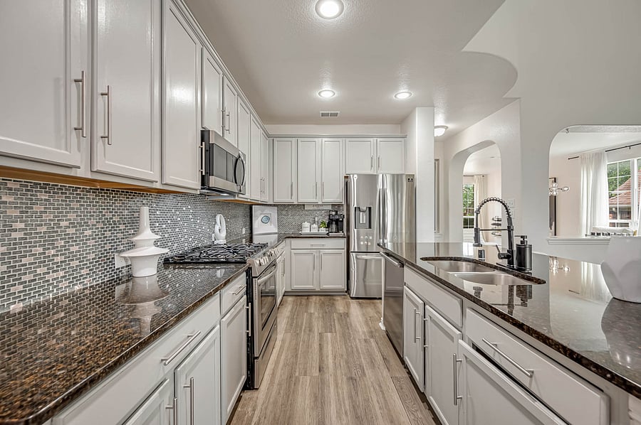 Furnished Finder property 1056049_1 photo 9