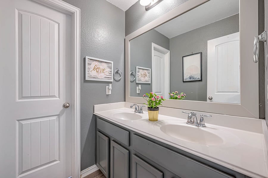 Furnished Finder property 1056049_1 photo 10