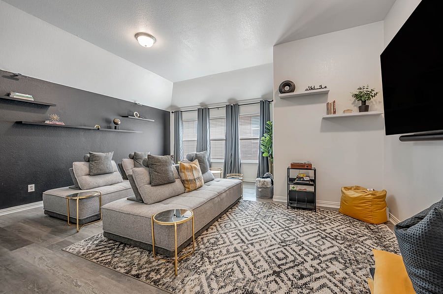 Furnished Finder property 1056049_1 photo 14