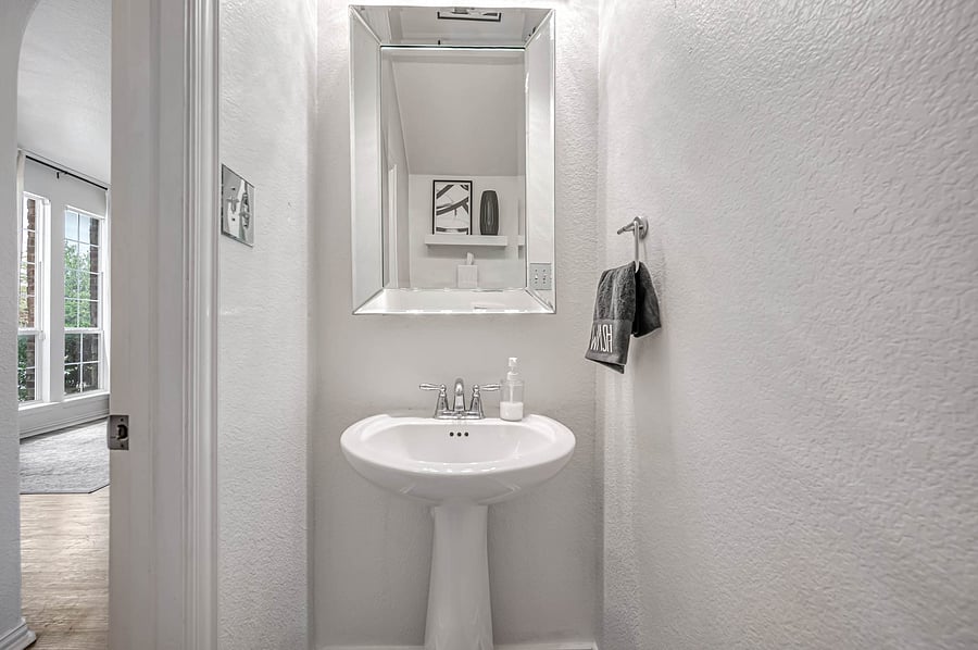 Furnished Finder property 1056049_1 photo 24