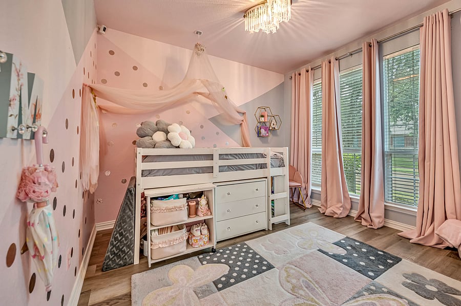 Furnished Finder property 1056049_1 photo 26