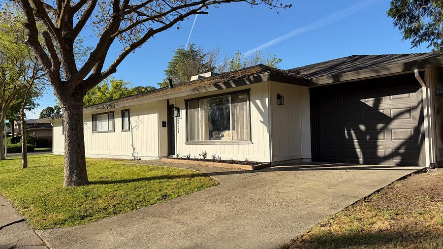 Furnished Finder property 1056050_1 photo 17