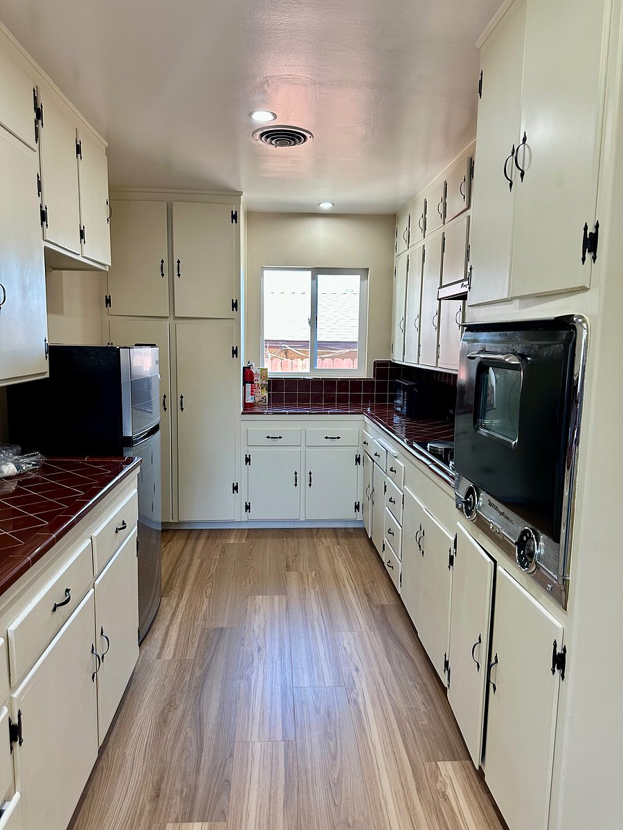 Furnished Finder property 1056055_1 photo 25