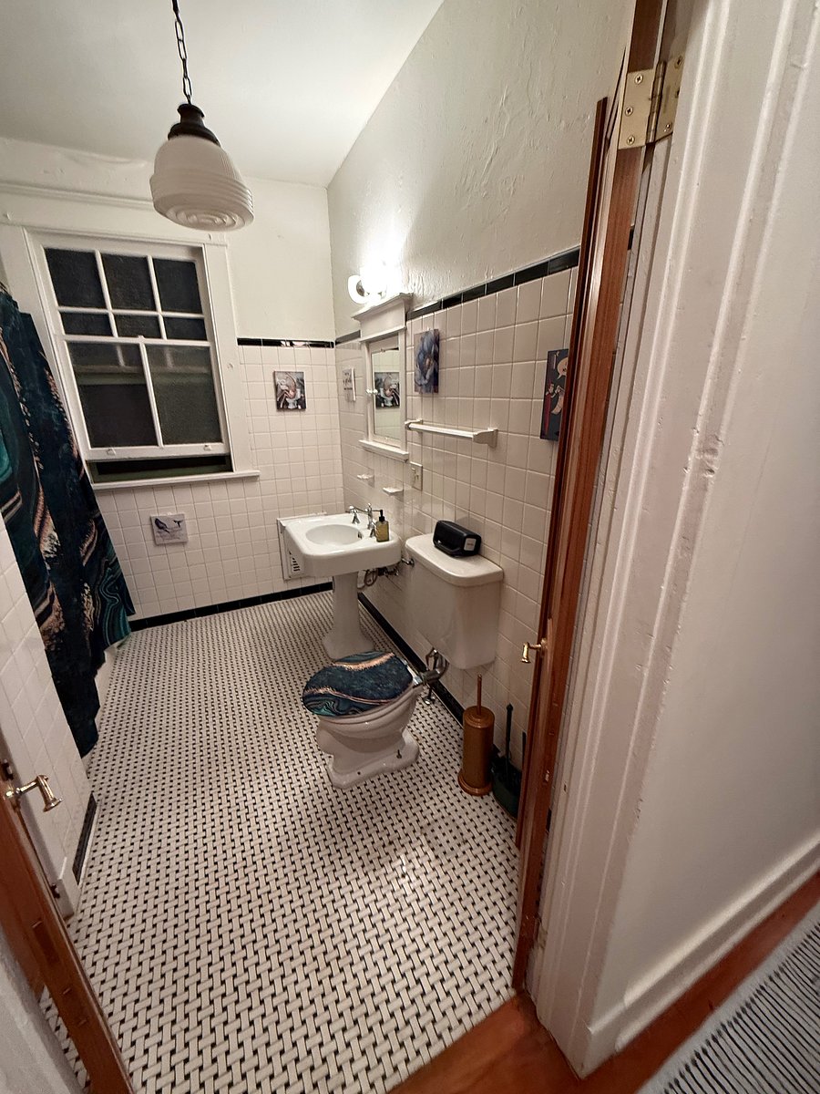 Furnished Finder property 1056063_1 photo 2