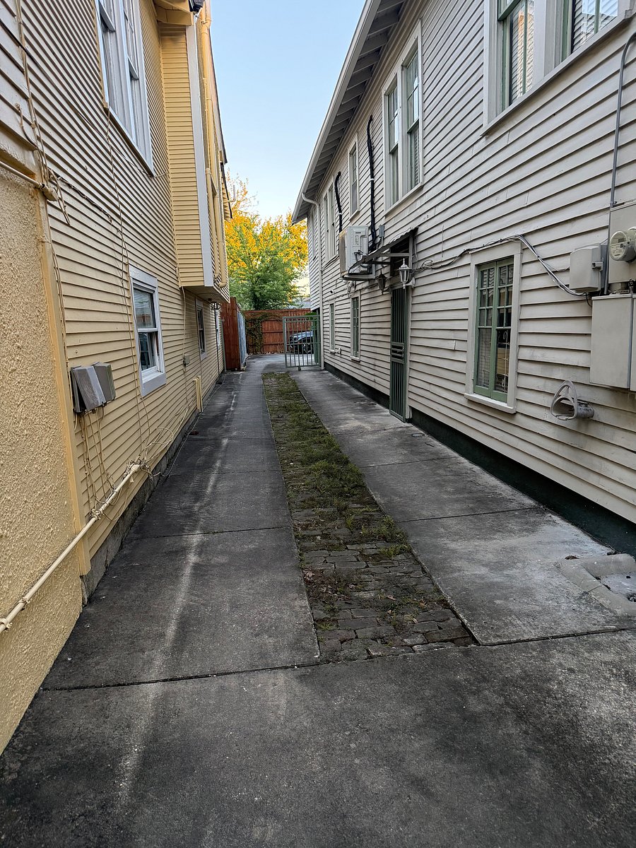 Furnished Finder property 1056063_1 photo 16