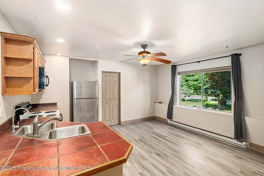 Furnished Finder property 1056070_1 photo 5