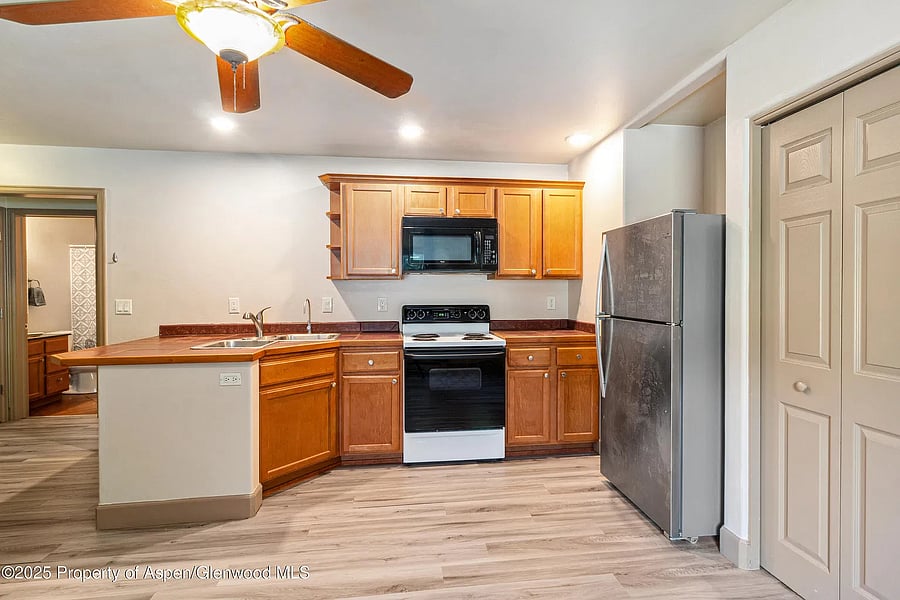 Furnished Finder property 1056070_1 photo 3
