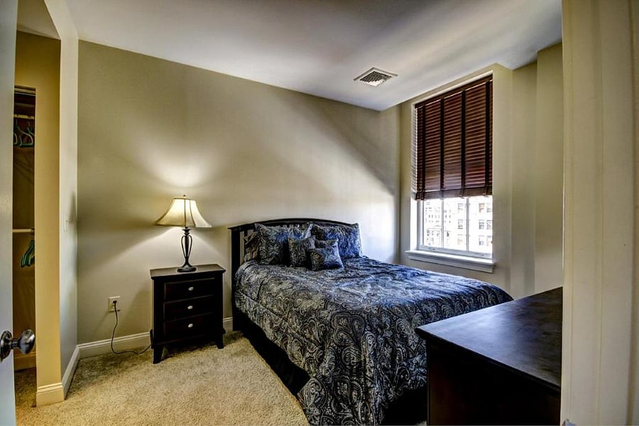 Furnished Finder property 1056086_1 photo 22