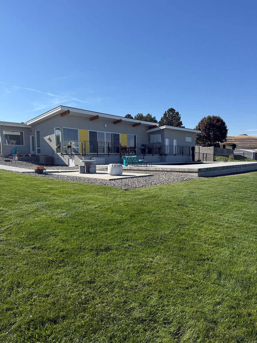 Furnished Finder property 1056111_1 photo 1