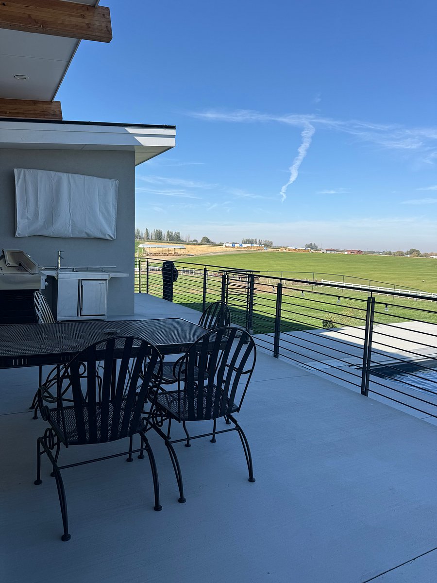 Furnished Finder property 1056111_1 photo 12