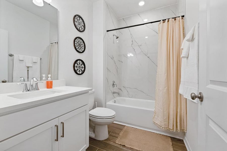 Furnished Finder property 1056112_1 photo 24