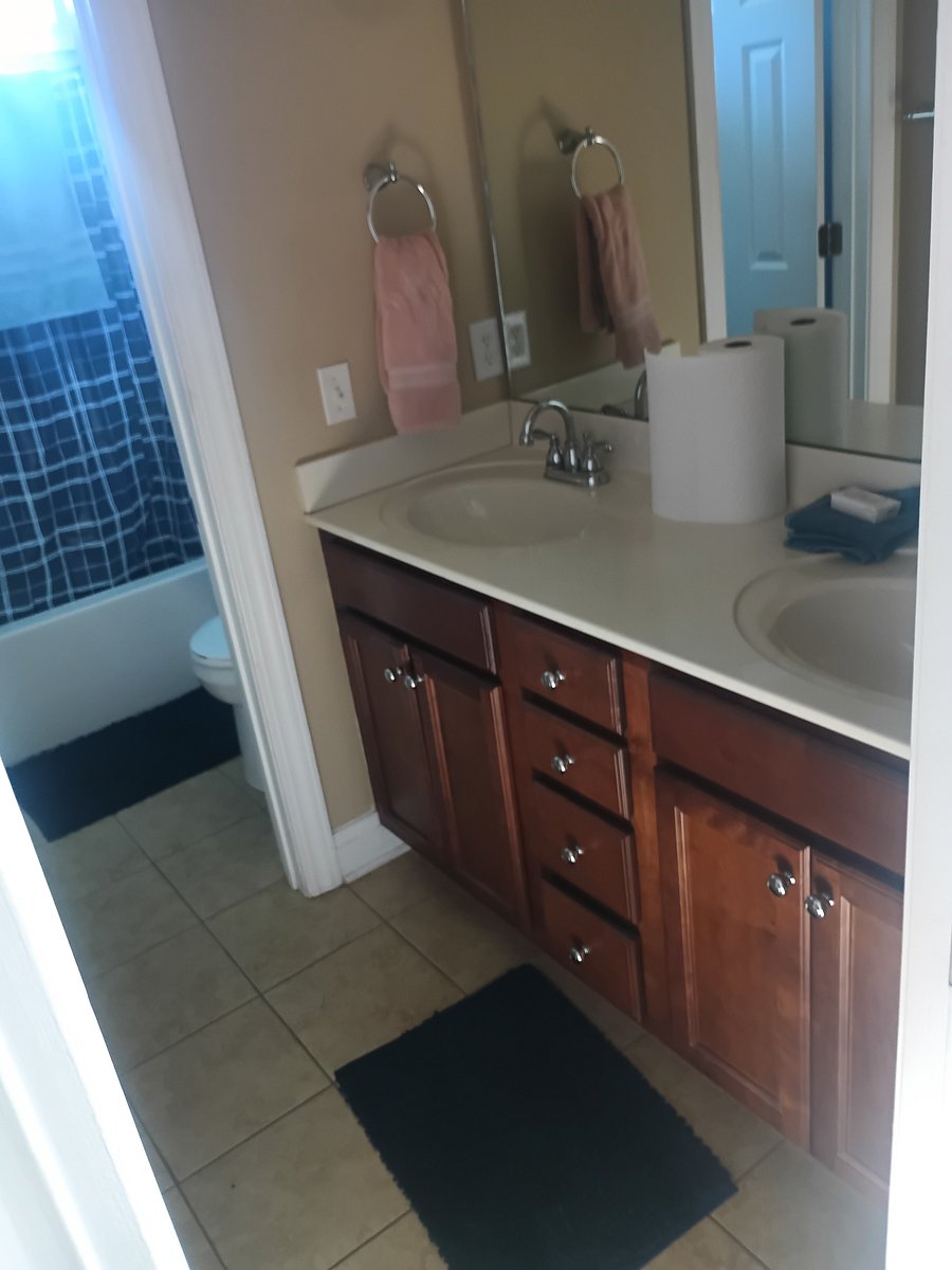 Furnished Finder property 1056113_1 photo 3