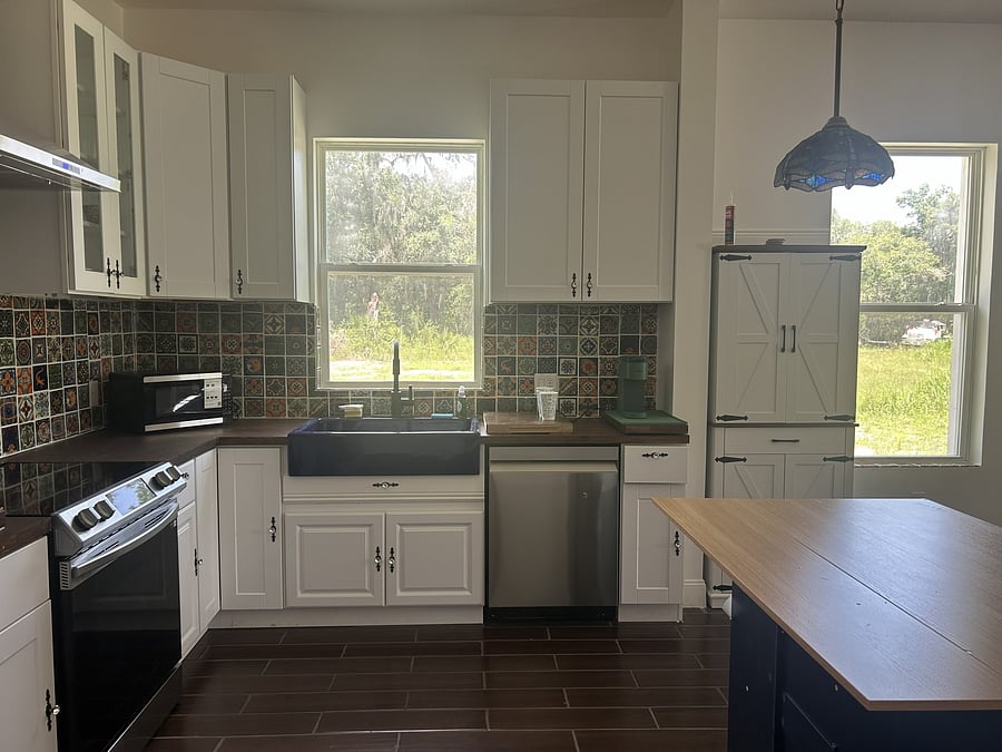 Furnished Finder property 1056121_1 photo 10