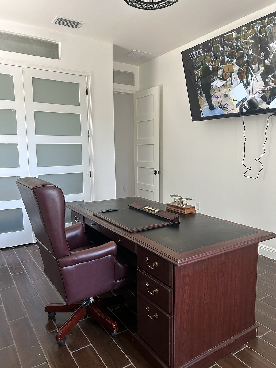 Furnished Finder property 1056121_1 photo 26
