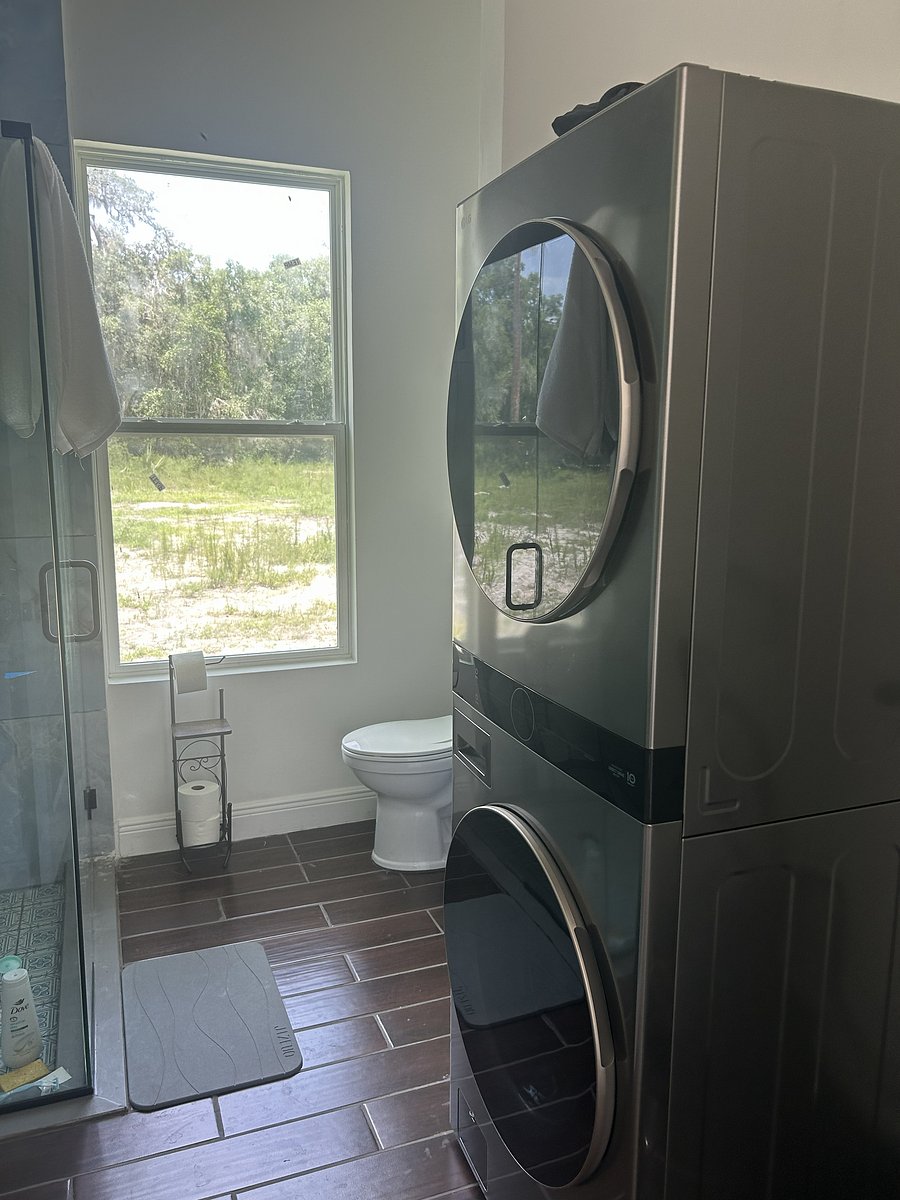 Furnished Finder property 1056121_1 photo 28