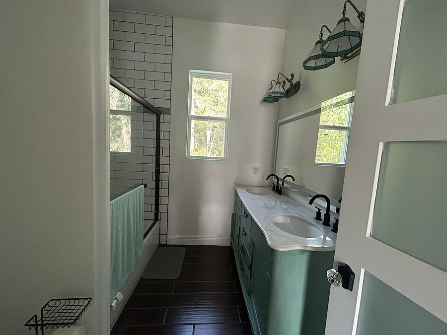 Furnished Finder property 1056121_1 photo 17