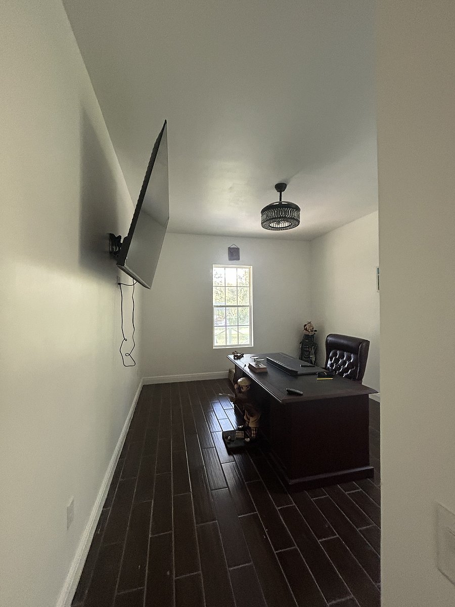 Furnished Finder property 1056121_1 photo 24