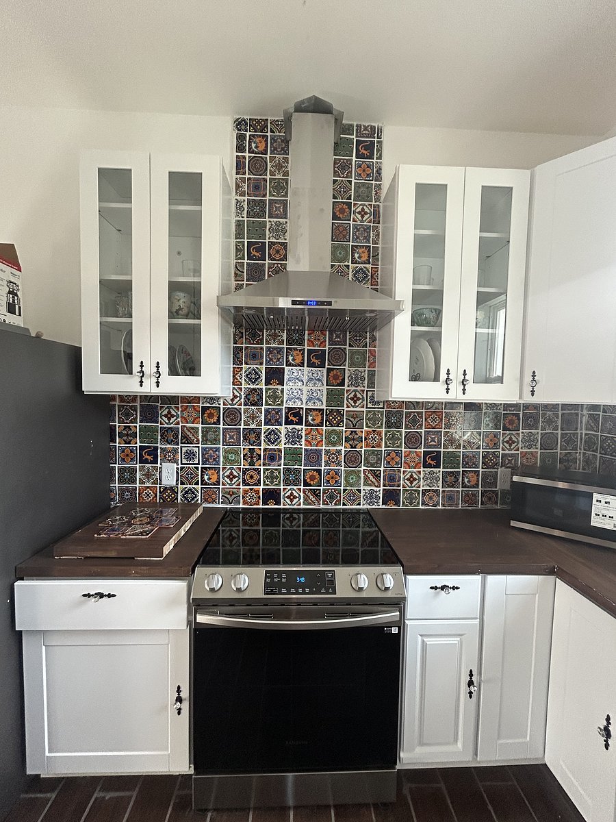 Furnished Finder property 1056121_1 photo 11