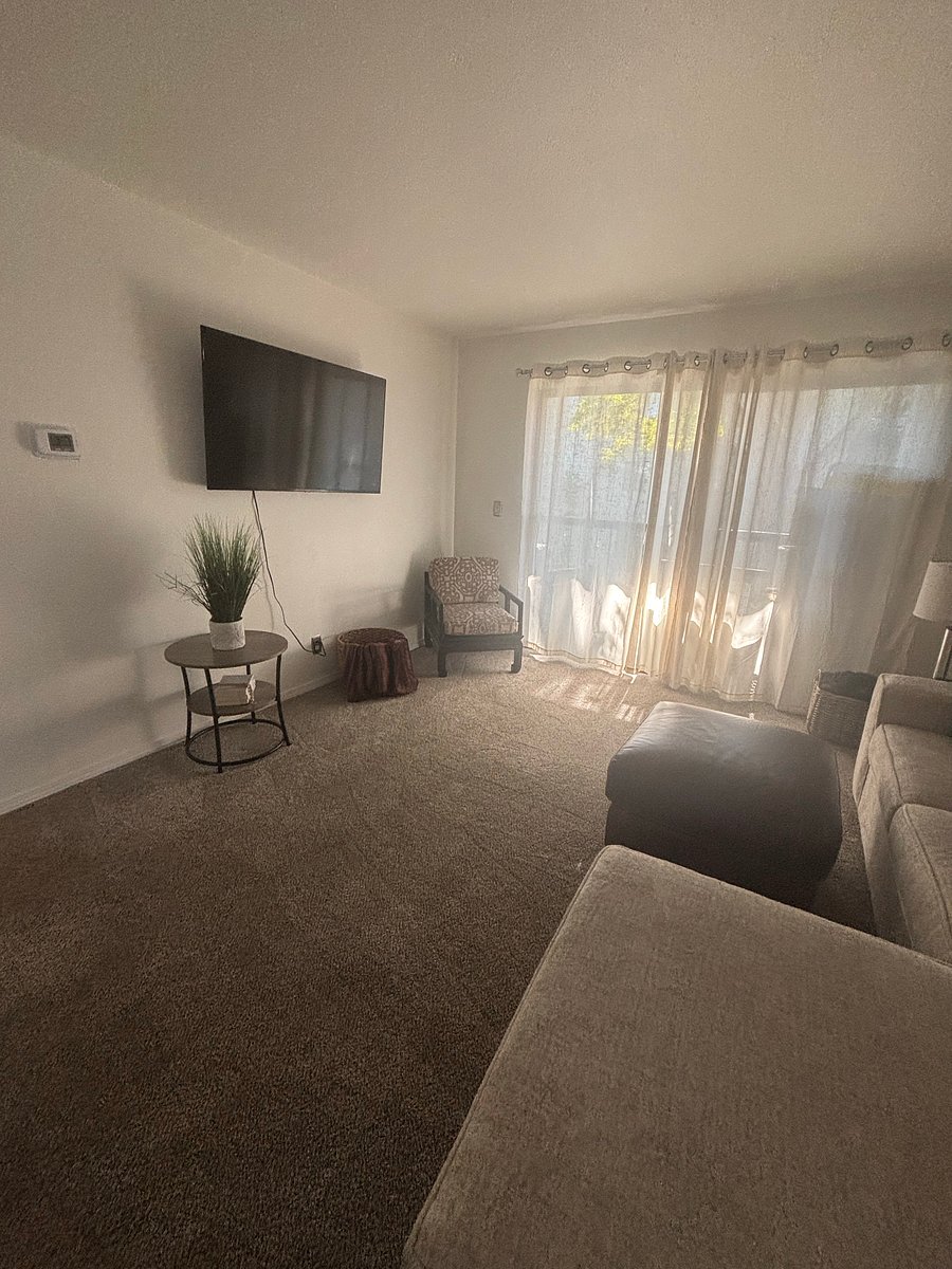 Furnished Finder property 1056132_1 photo 4