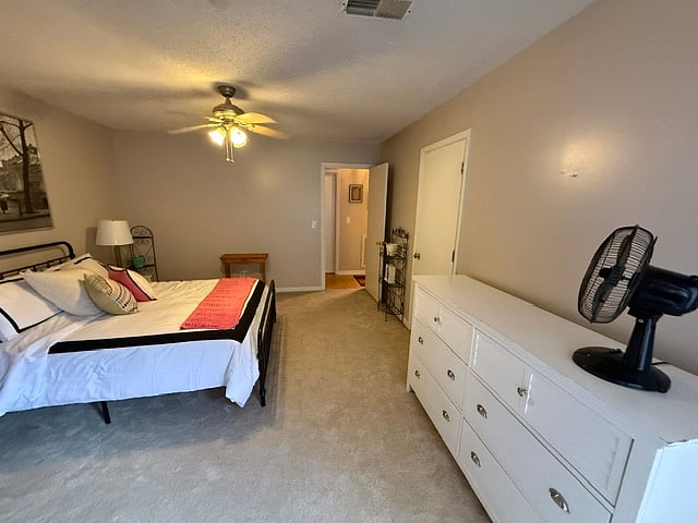 Furnished Finder property 1056148_1 photo 14