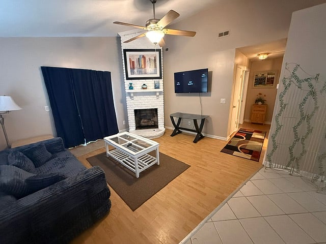 Furnished Finder property 1056148_1 photo 8