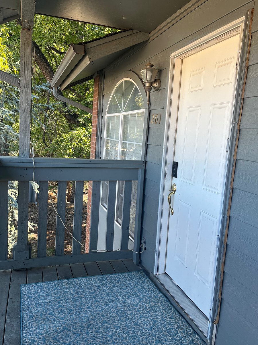 Furnished Finder property 1056151_1 photo 1