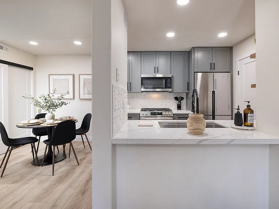 Furnished Finder property 1056152_1 photo 1