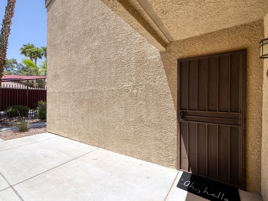 Furnished Finder property 1056152_1 photo 3