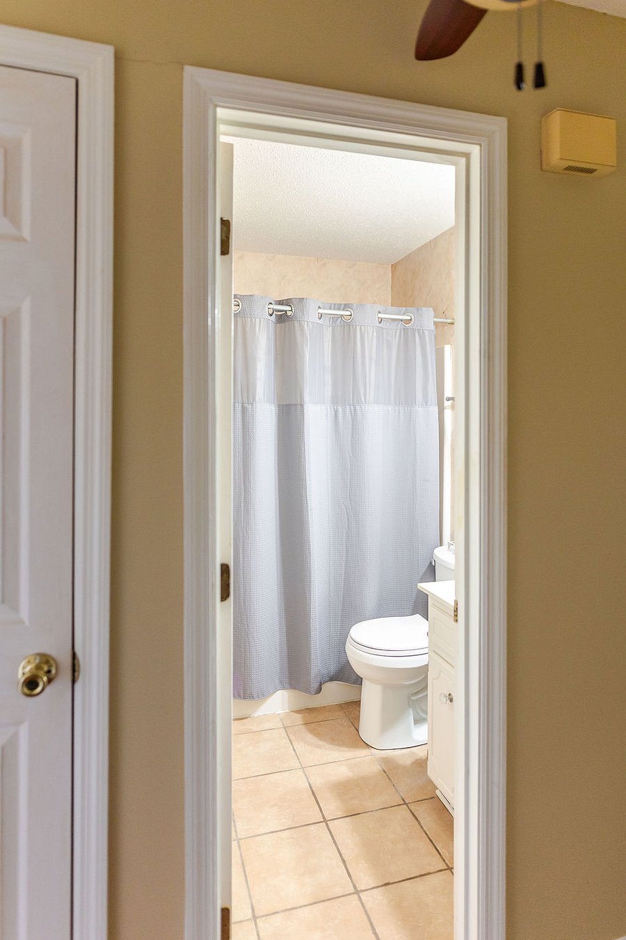 Furnished Finder property 1056158_1 photo 2