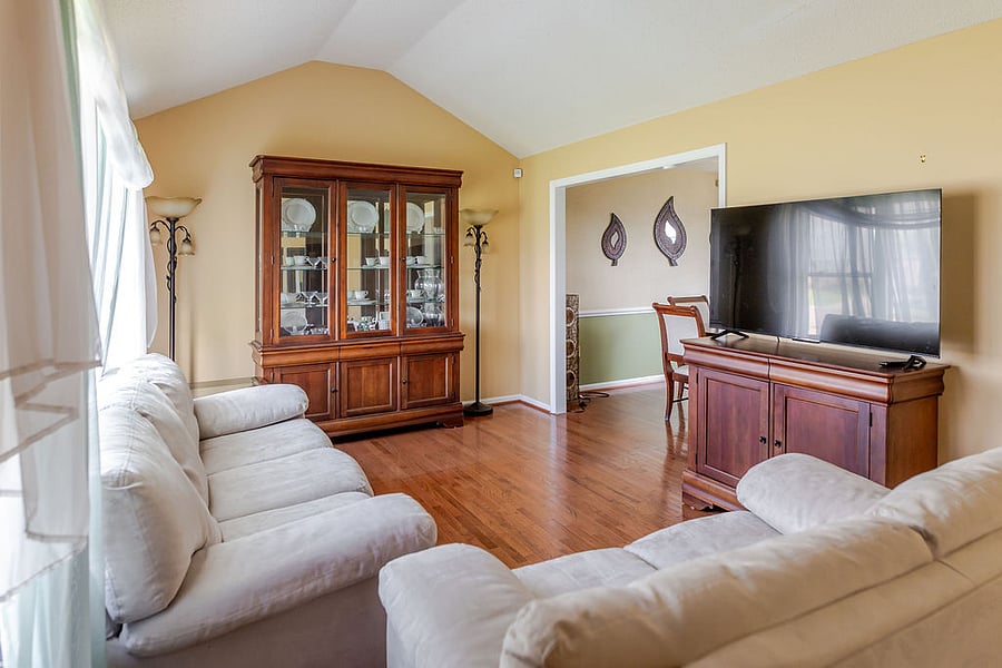 Furnished Finder property 1056158_1 photo 33