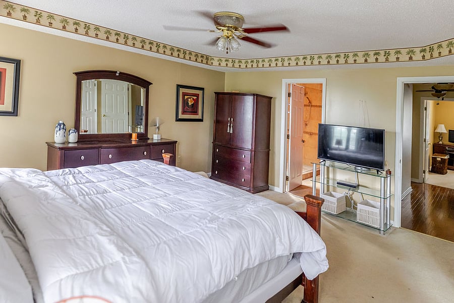 Furnished Finder property 1056158_1 photo 45