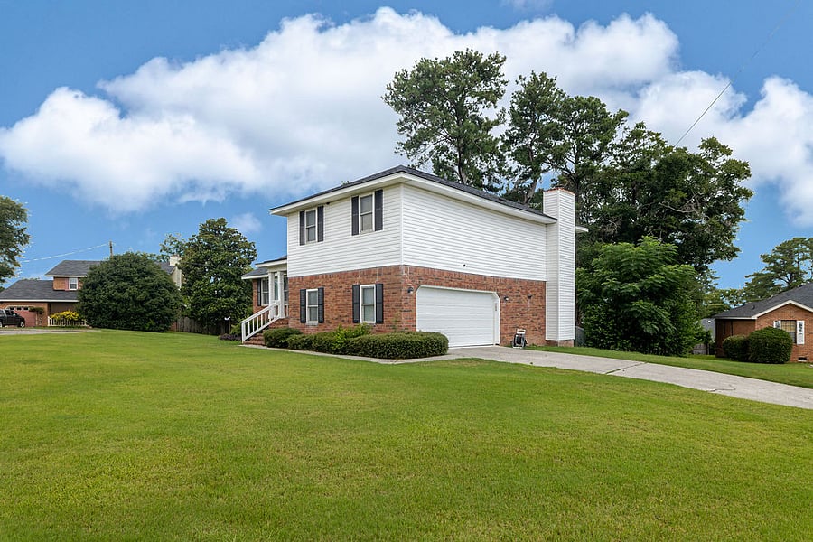 Furnished Finder property 1056158_1 photo 57