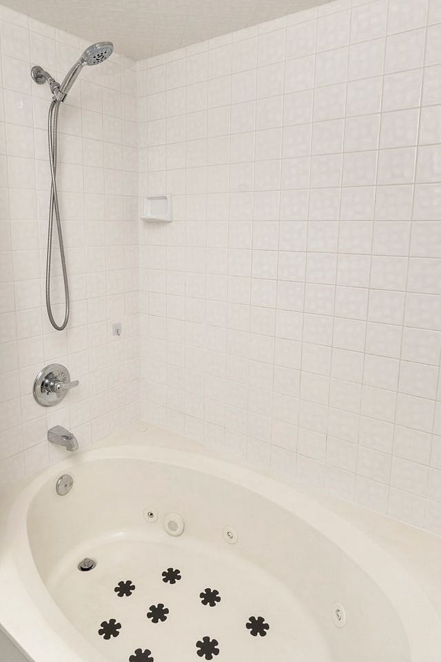 Furnished Finder property 1056160_1 photo 39