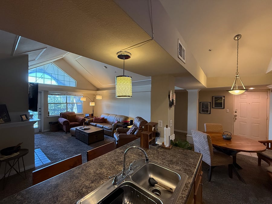 Furnished Finder property 1056166_1 photo 3