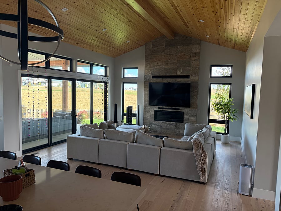 Main room.