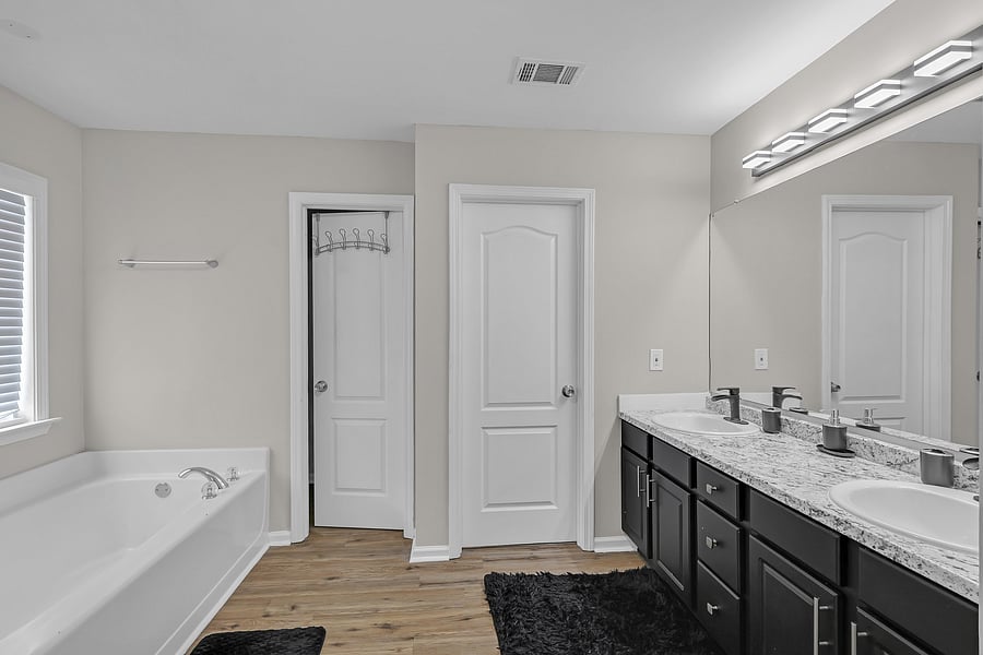 Furnished Finder property 1056192_1 photo 27