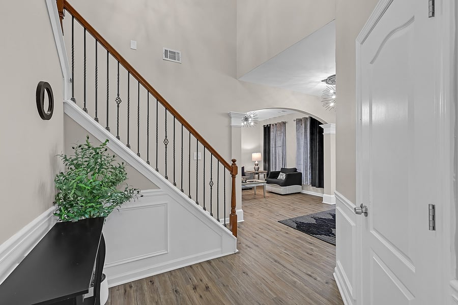 Furnished Finder property 1056192_1 photo 33
