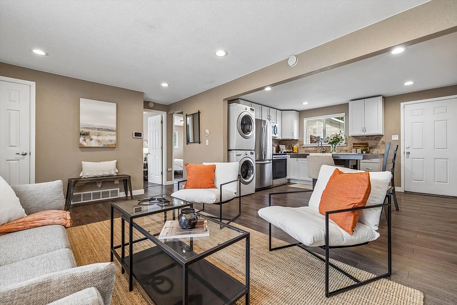 Furnished Finder property 1056221_1 photo 1
