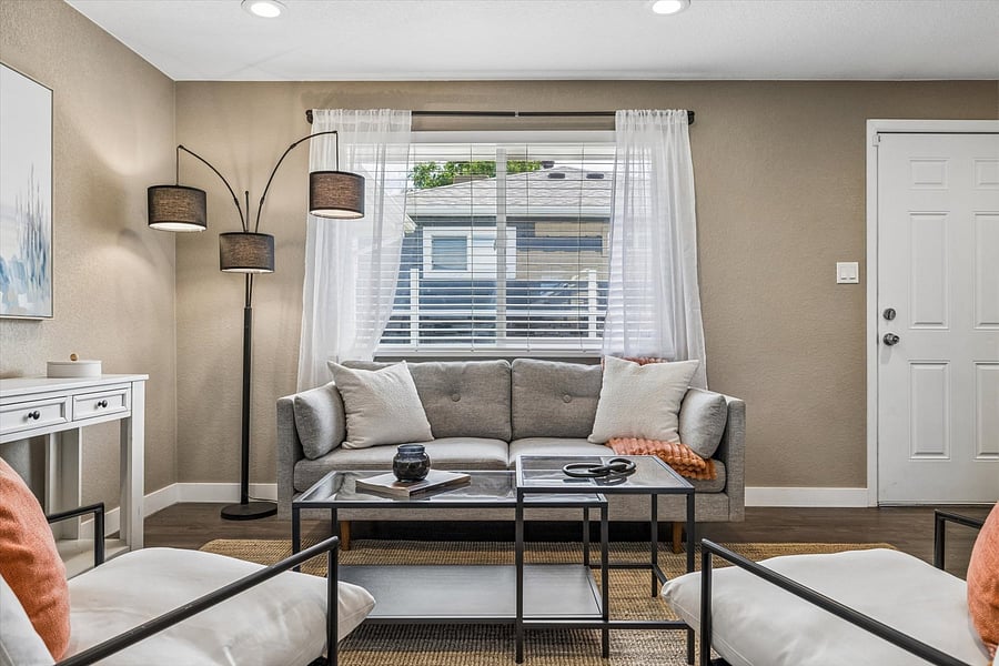 Furnished Finder property 1056221_1 photo 9