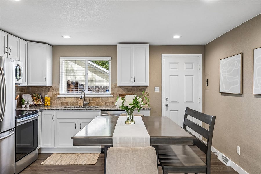Furnished Finder property 1056221_1 photo 10