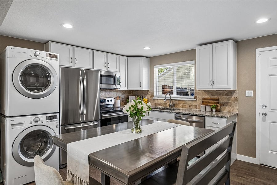 Furnished Finder property 1056221_1 photo 11
