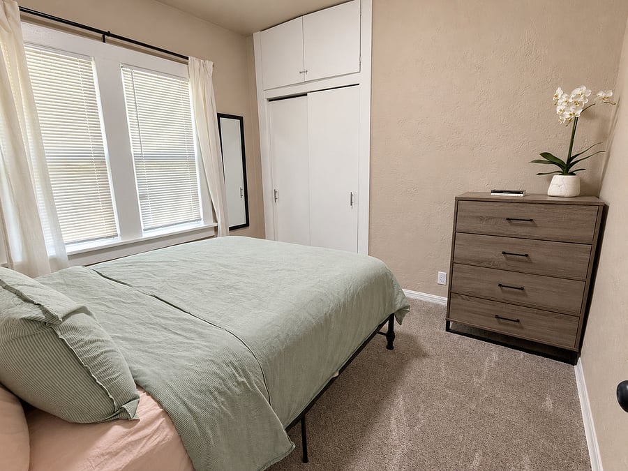 Furnished Finder property 1056241_1 photo 16