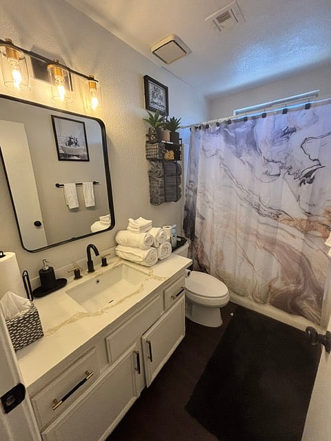Furnished Finder property 1056247_1 photo 16