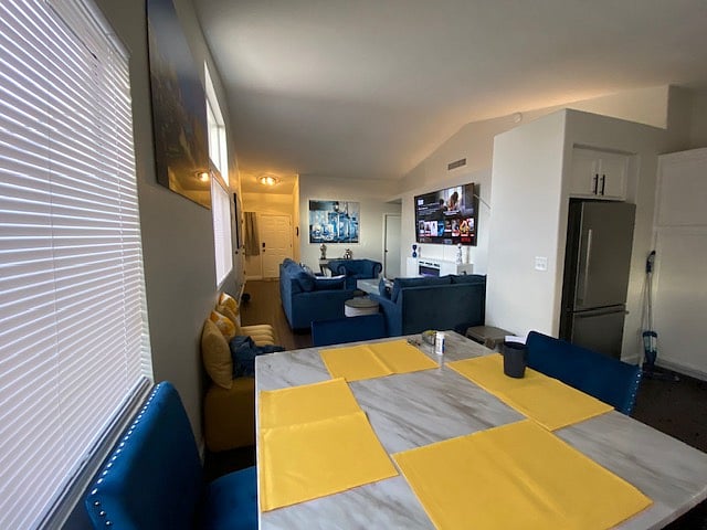 Furnished Finder property 1056247_1 photo 9