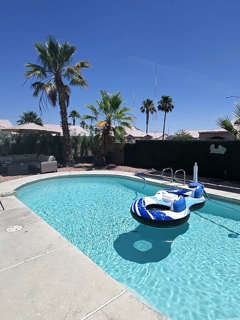 Furnished Finder property 1056247_1 photo 26