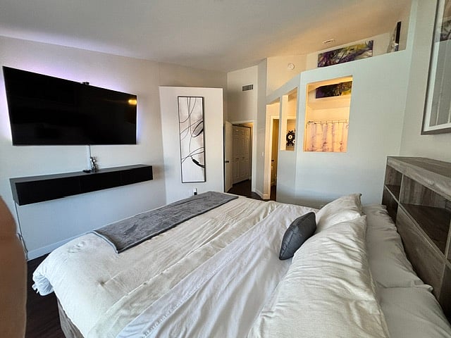 Furnished Finder property 1056247_1 photo 17